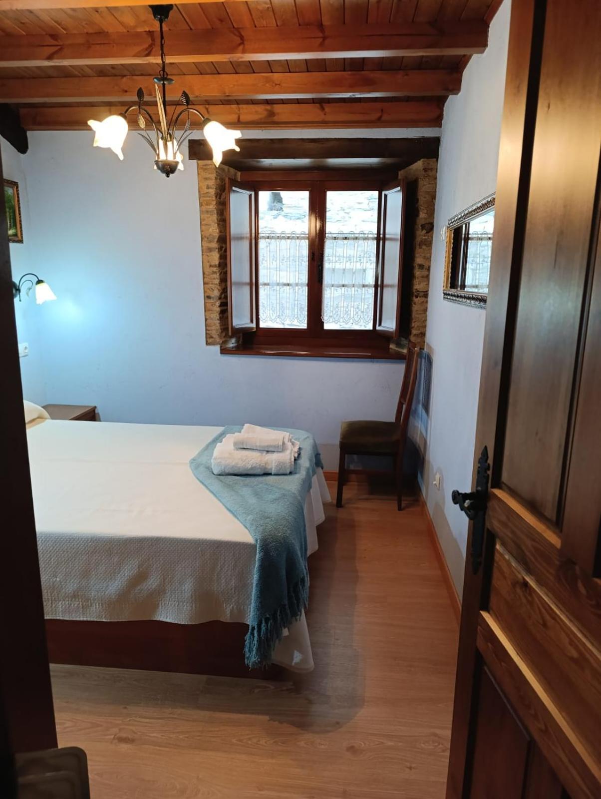 Apartamentos Rio Eo Сан-Тирсо-де-Абрес Экстерьер фото